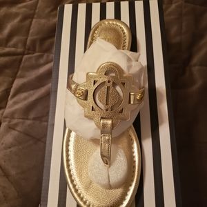 ☆SALE~ New in box Crown & Ivy sandals size 7.5 m